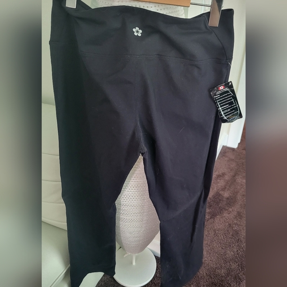 Black Stretchy Pants - Picture 2 of 4